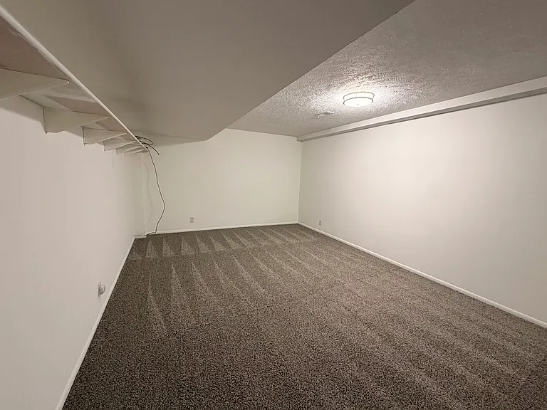 2307 Brighton Dr — Photo 34