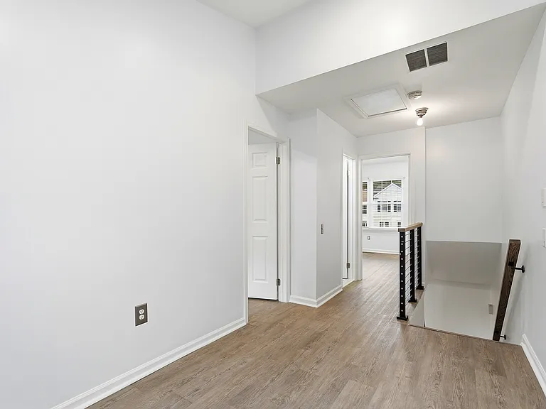 12320 Granada Way — Photo 7