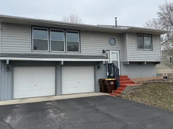 213 Jennifer Ln, Jordan, MN 55352