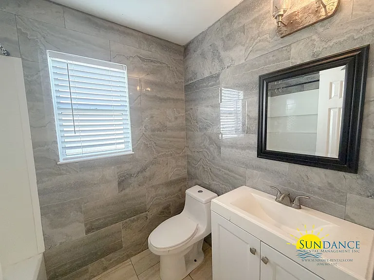 134 Midland Ct — Photo 7