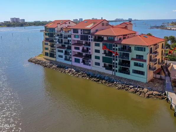 731 Marina Point Dr, Daytona Beach, FL 32114
