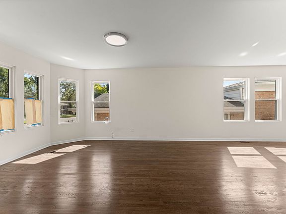 3rd image of 8950 S Lowe Ave