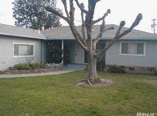 300 Hayes Dr, Turlock, CA