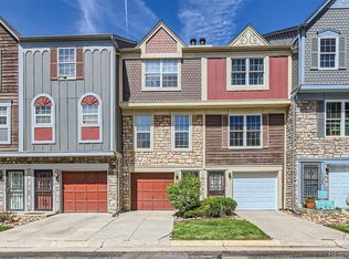 12074 E Ford Cir, Aurora, CO 80012