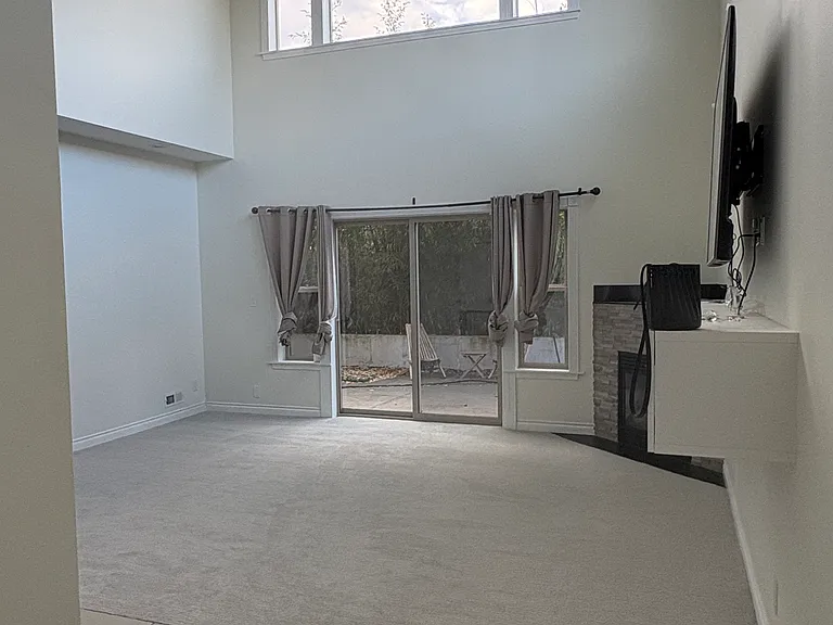 2556 S Eddy St — Photo 3