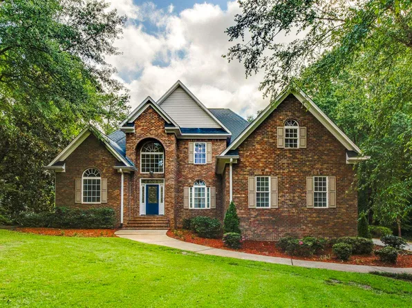 447 Longtown Rd W, Blythewood, SC 29016