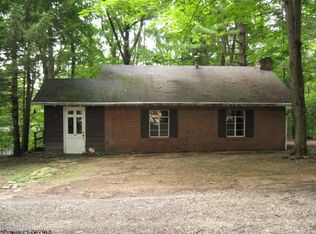 189 Tyrone Rd, Morgantown, WV 26508