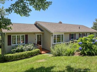 73 Skytop Rd, Ipswich, MA 01938
