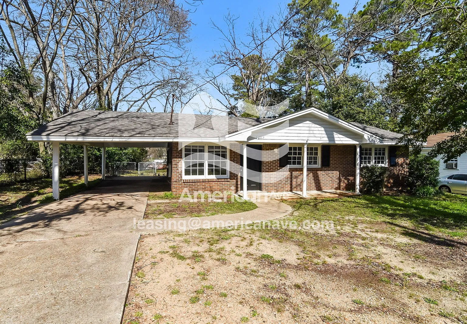 3 bed, 1.5 bath, 1098 sqft, $1,030 — Photo 3