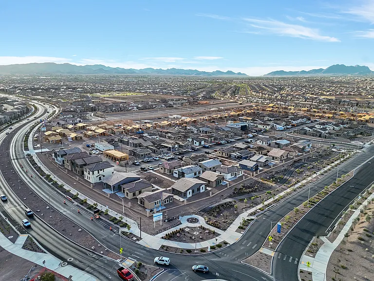 Elysian Homes at Cadence — Photo 10