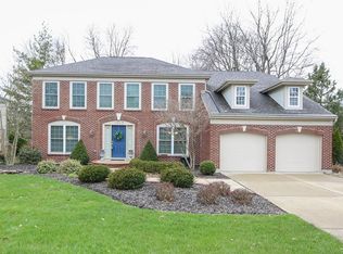 1047 Nottingham Dr, Cincinnati, OH 45255