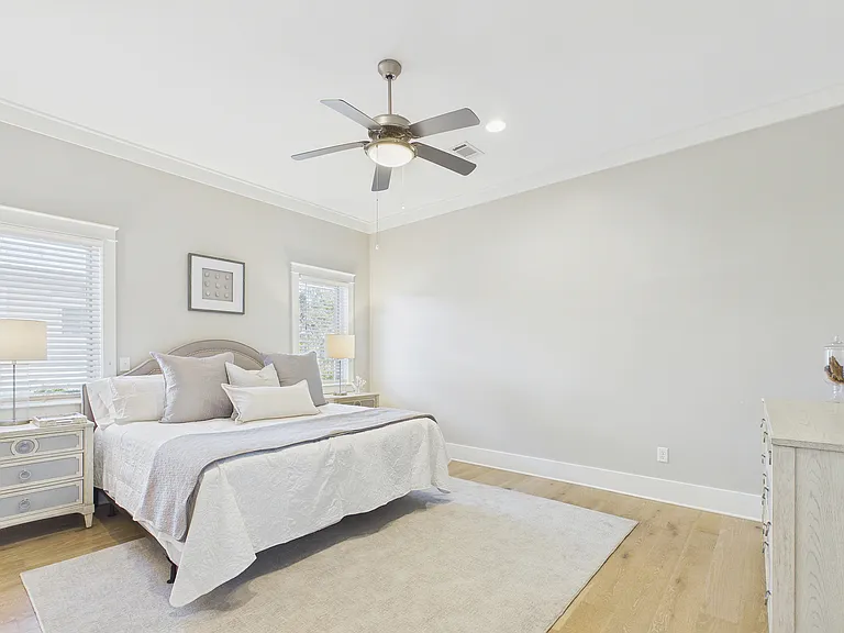 74 Greenway Park Ave — Photo 14