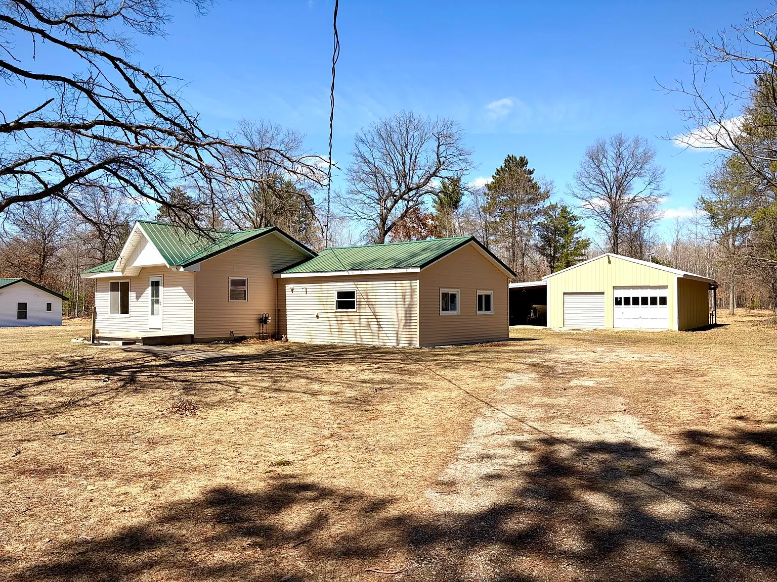 5464 W Fletcher Rd photo 1