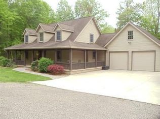 31800 Church Rd, Uhrichsville, OH 44683