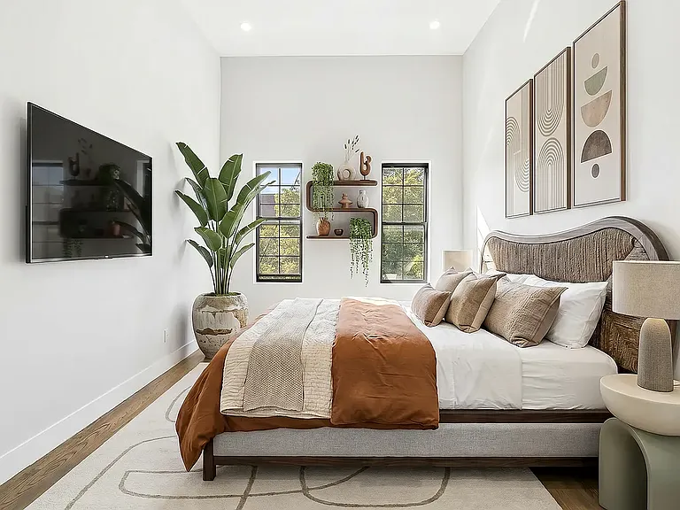 272 Himrod St #1R — Photo 3