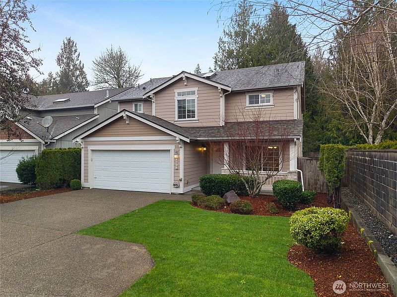 2nd image of 4736 Kapalea Way SE