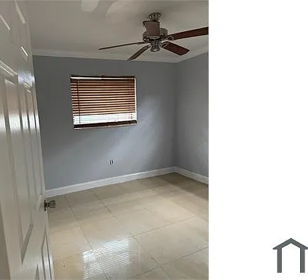 2401 Largo Dr — Photo 12