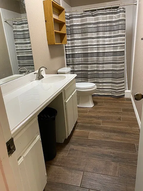 3 bed, 1.5 bath, 1900 sqft, $1,750 — Photo 4
