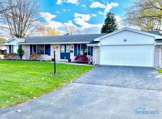 7559 Grenlock Dr, Sylvania, OH 43560