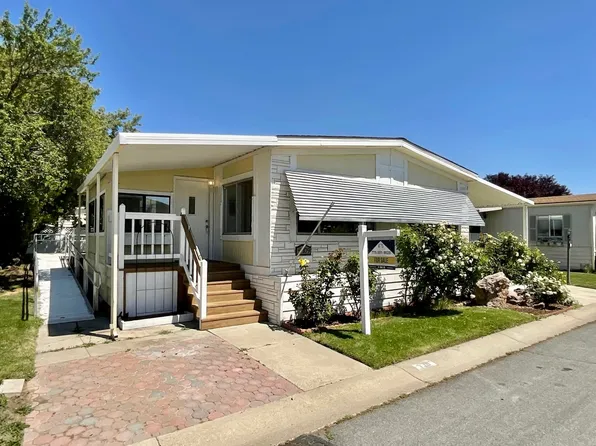 675 Parlanti Ln Space 109, Sparks, NV 89434