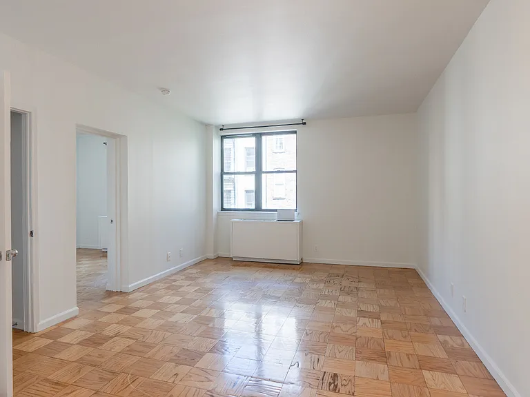 67 E 3rd St #3D — Photo 1