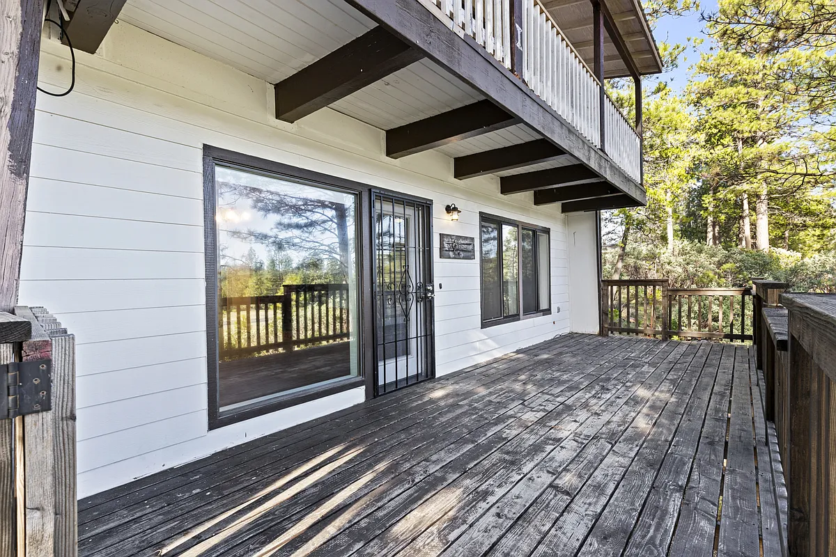 Building Photo - 17091 Bryan Allen Way