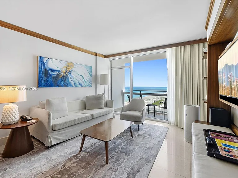 6801 Collins Ave #1010 — Photo 13
