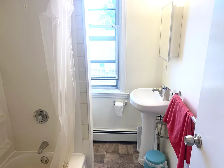59 Preston St #2L-1 — Photo 10