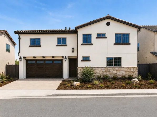 1007 Amore St, Hollister, CA 95023