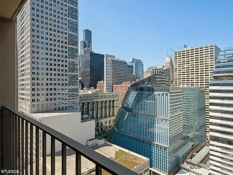 200 N Dearborn St #2608 — Photo 14