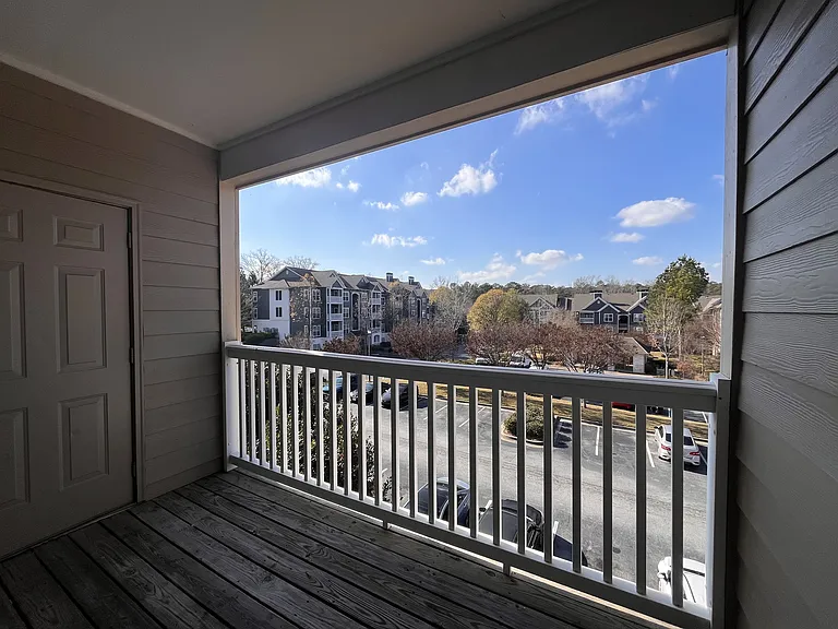 Wesley Kensington Apartments at Stonecrest — Photo 489