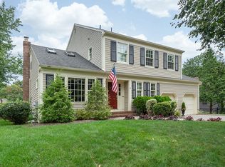 4 Lindsay Ct, Chatham, NJ