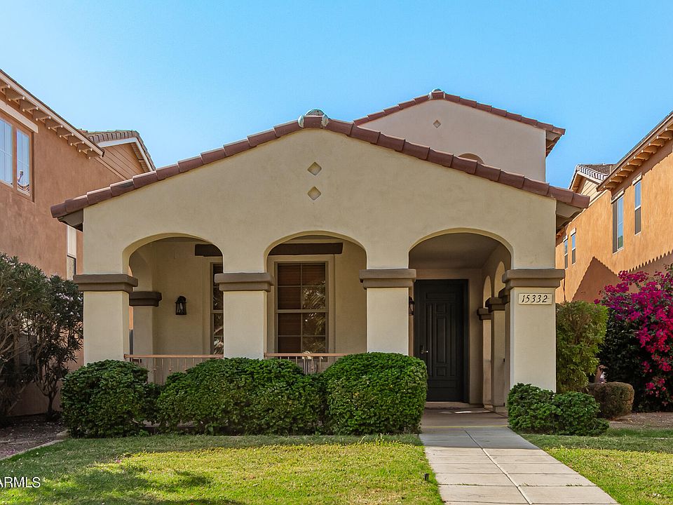 1st image of 15332 W DAHLIA Drive