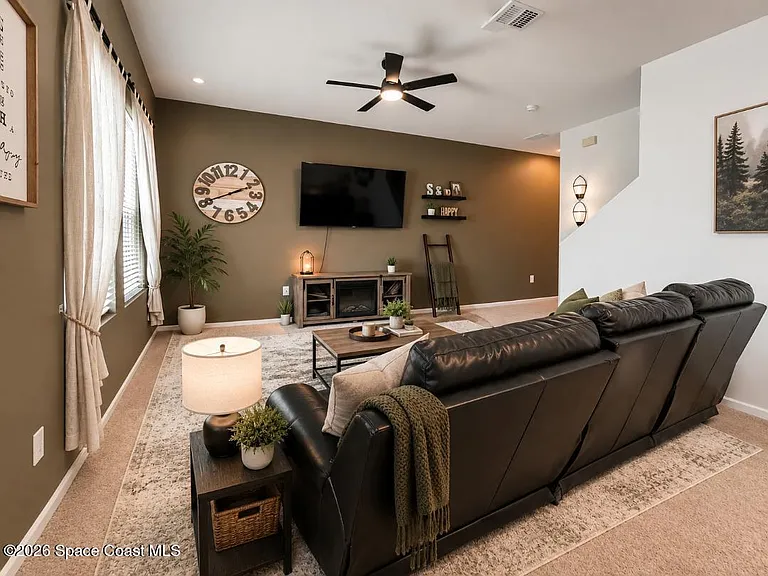 2024 Hemingway Cir — Photo 9