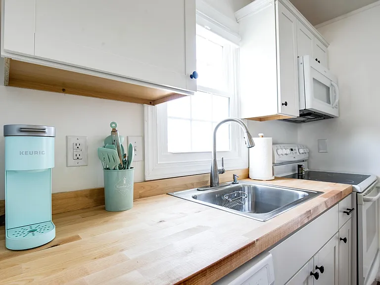 817 Edgehill Rd #1 — Photo 13
