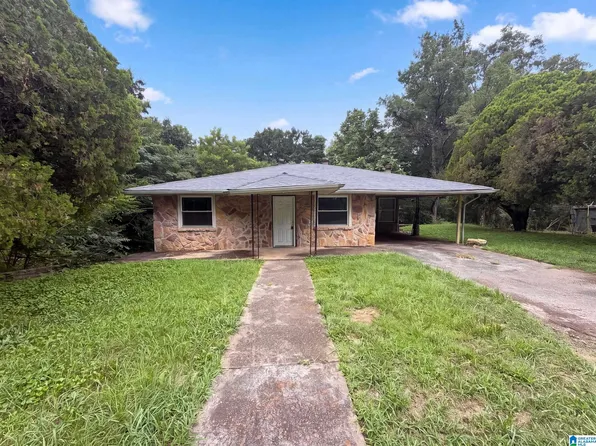 3609 Poplar Ln, Adamsville, AL 35005