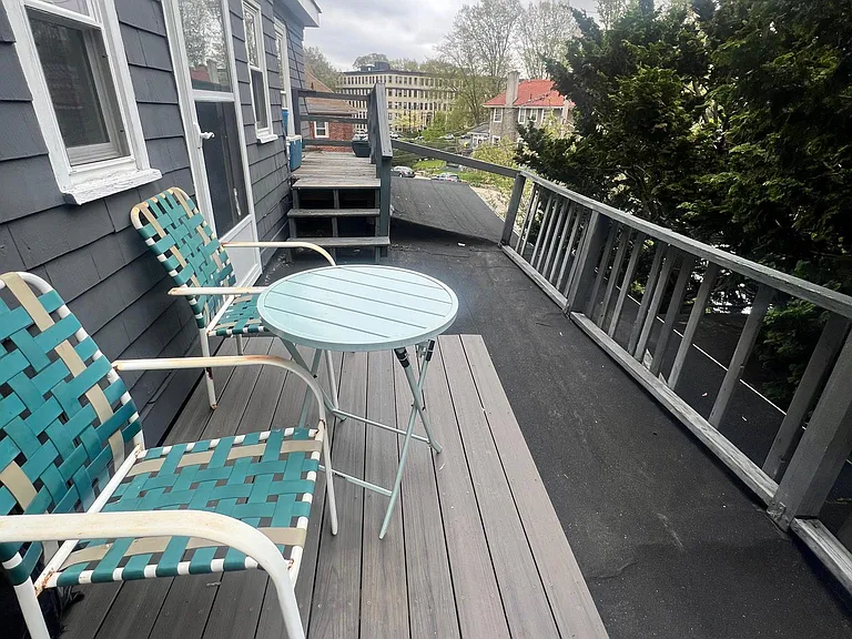 149 Strathmore Rd #6 — Photo 34
