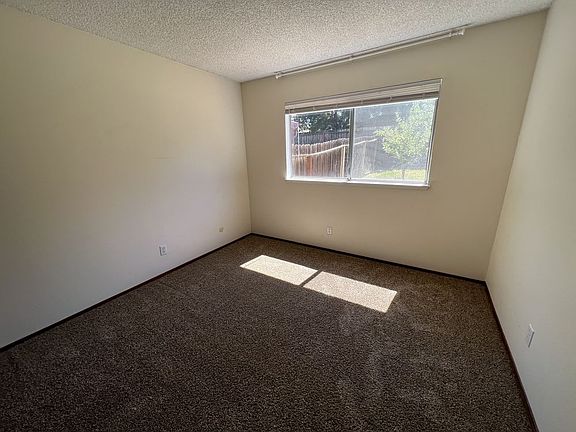 2nd image of 2725 Independence Ave