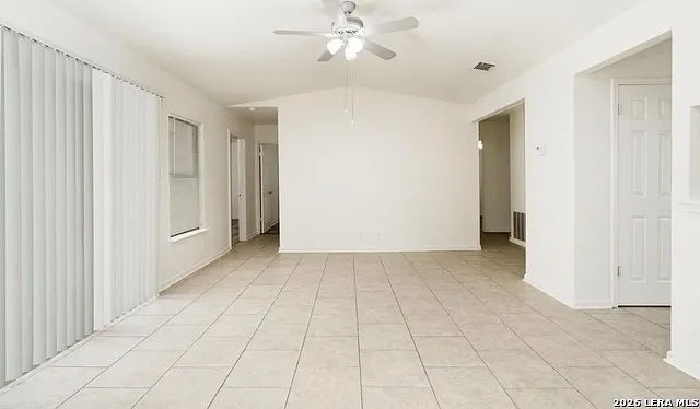 5839 Sun Bay — Photo 3