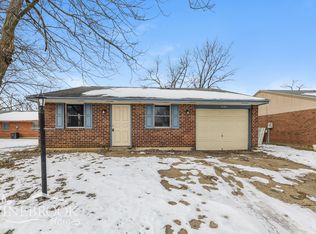 8163 Mount Hood Dr, Huber Heights, OH 45424