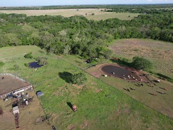 839 Little Doga Rd, Burbank, OK 74633