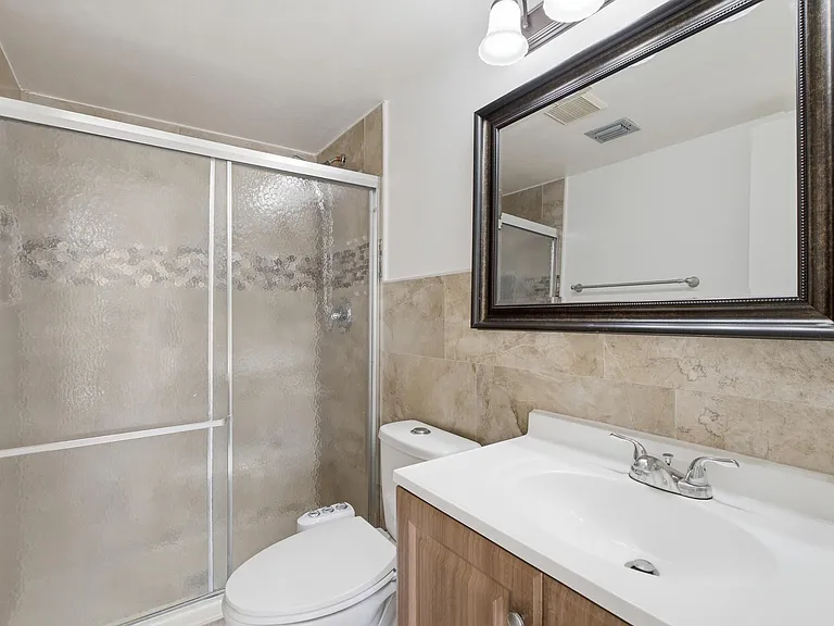 518 Shady Pine Way #B2 — Photo 15