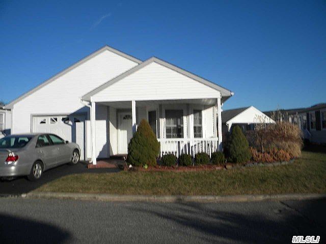 1st image of 50 Dogwood Ln
