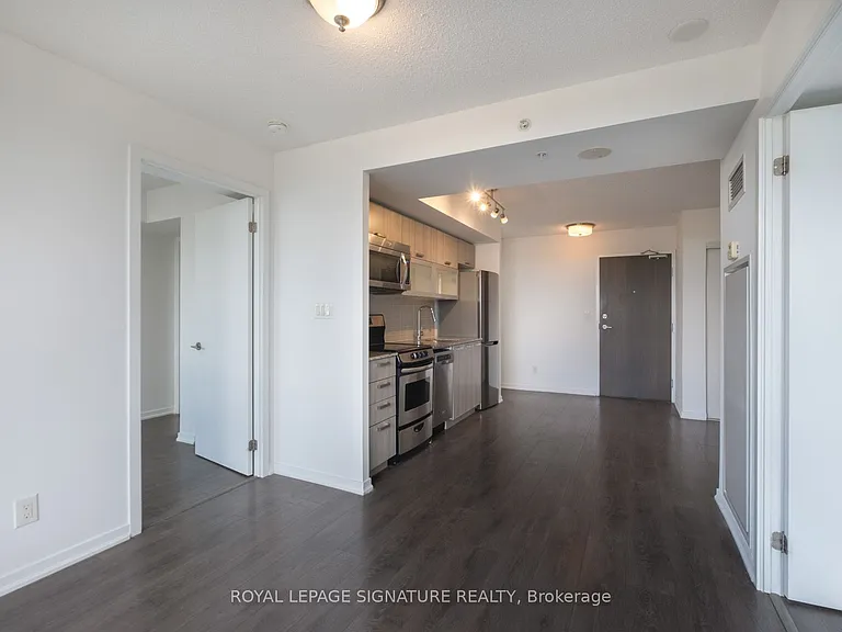 68 Abell St #923 — Photo 21