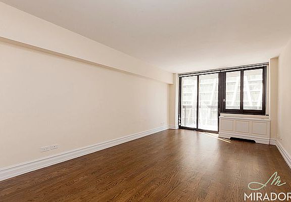 3rd image of 145 W 67th St APT 8B