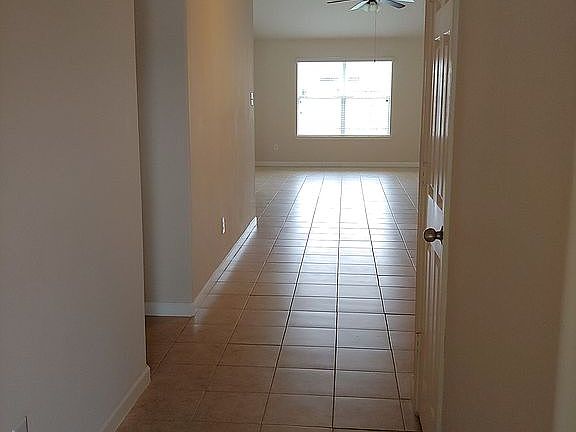 4th image of 10414 Iris Lake Ct
