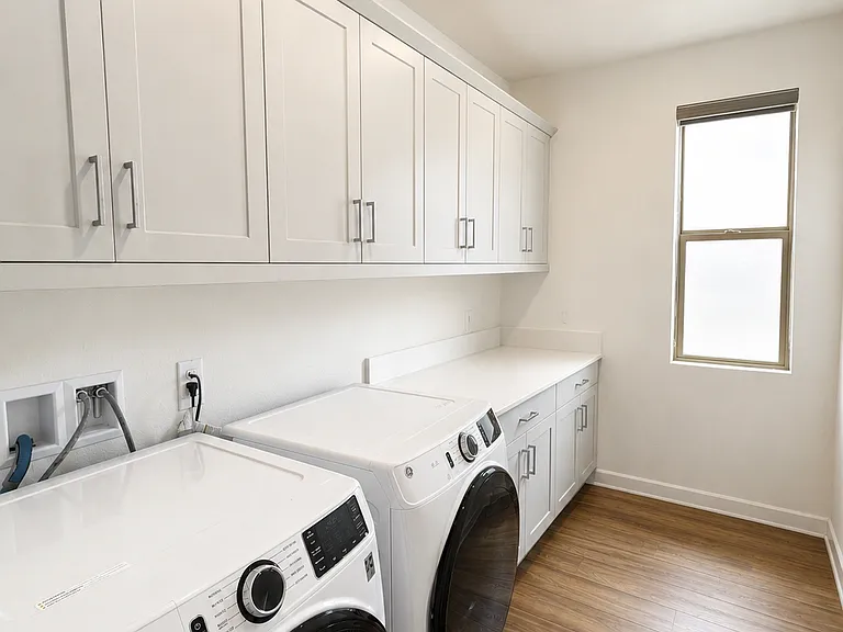 586 Gateway Ln — Photo 40