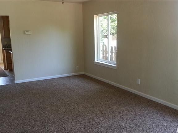 4th image of 512 Alola St