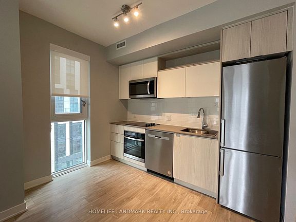 3rd image of 100 Dalhousie St #610