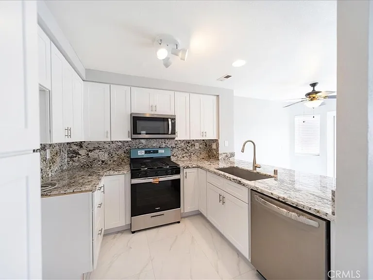 24687 New Haven Dr — Photo 20